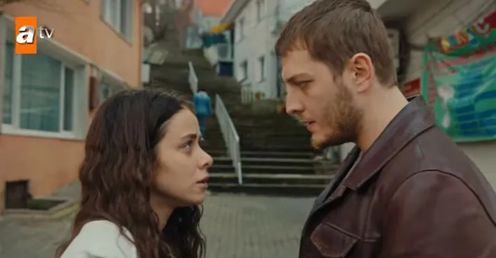 Come si adatta bene il personaggio di Gülayşe nella serie Ateş Kuşları a İlayda Alişan!