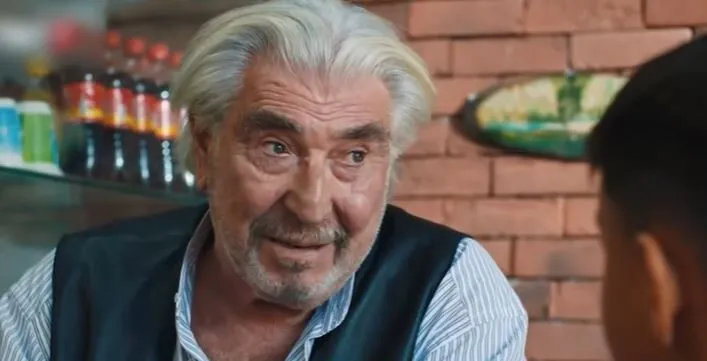 Erdal Özyağcılar, la cui serie Balkan Ninnisi è terminata, ha scritto la sua storia arrabbiandosi con le serie digitali!