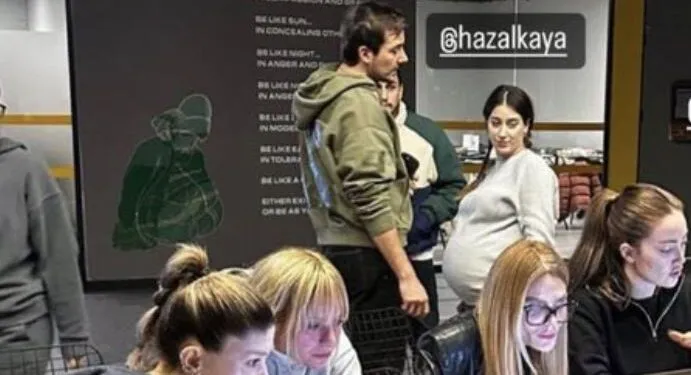 La grande preoccupazione e l’importante attesa di Hazal Kaya, mamma per la seconda volta!