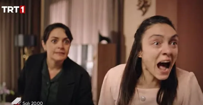 I volti di Ezgi Mola e Merve Dizdar, che hanno brillato con la serie Masumlar Apartmanı, sono diventati il vero volto del dramma!