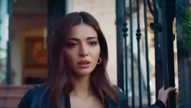 Melisa Aslı Pamuk non dimenticherà mai quella notte in cui è stato trasmesso il primo episodio della serie EGO!