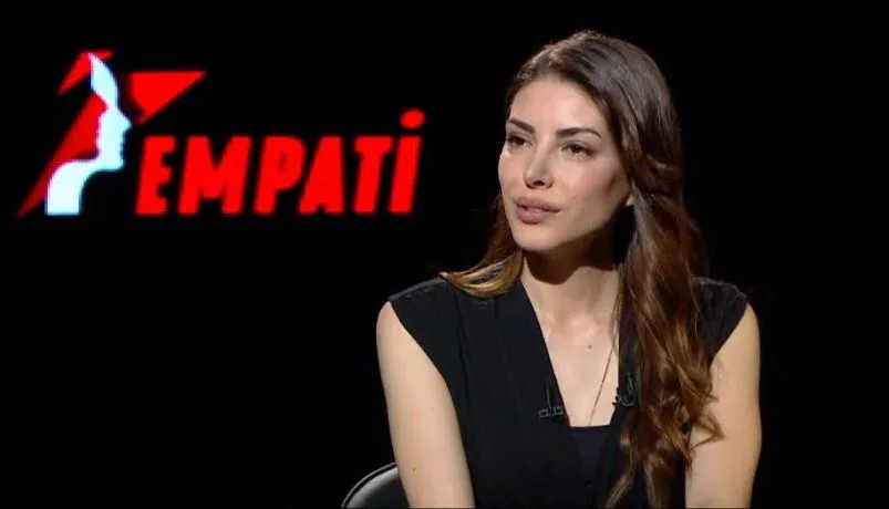 La maternità è una possibilità lontana per Deniz Baysal, la Zehra della serie TV The Teşkilat!