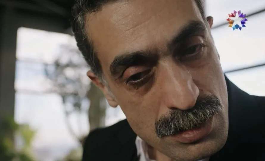 Nessuno meglio di Diren Polatoğulları può spiegare le ragioni dell’attrazione della serie Yalı Çapkını!