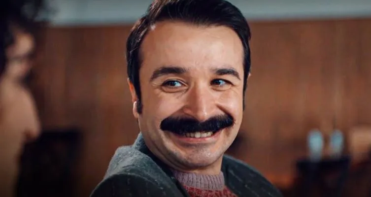 Eser Eyüboğlu potrebbe essere la versione maschile di Safiye nel Masumlar Apartmanı?