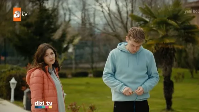 Anche la confessione di Erdem Şanlı è molto bella, poiché nella serie Ateş Kuşları è nata una nuova coppia di serie!