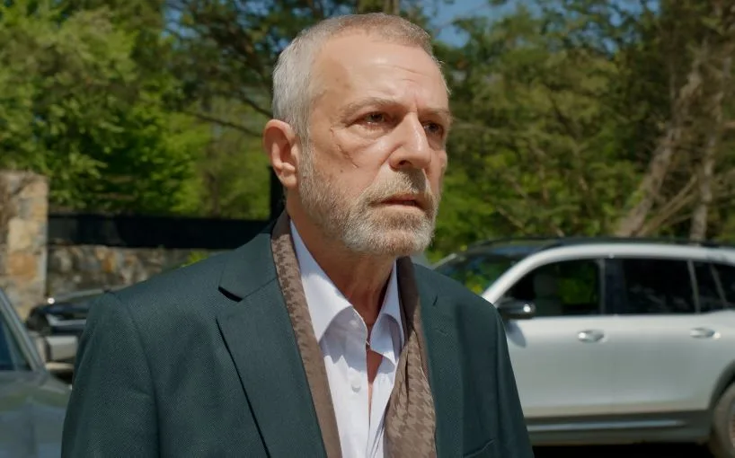 Anche una singola immagine di Musa Uzunlar dice che molto cambierà nella serie Aile!