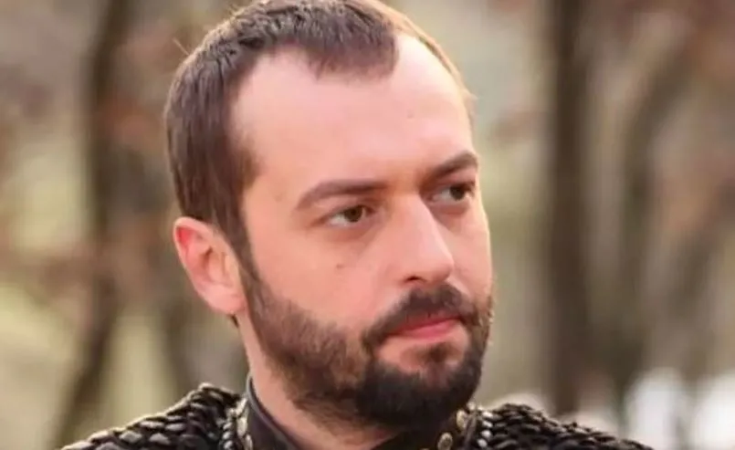 L’onore di essere il leggendario Pargalı İbrahim con Okan Yalabık questa volta è toccato a Cansel Elçin!
