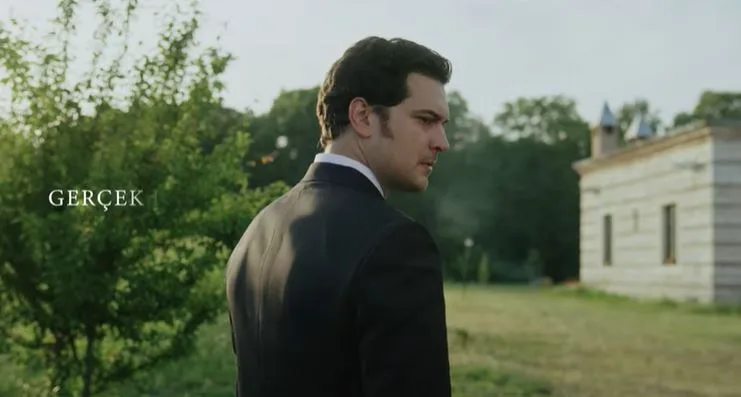 La serie Terzi è una svolta così importante per Netflix che Çağatay Ulusoy e i suoi amici stanno aprendo una nuova porta!