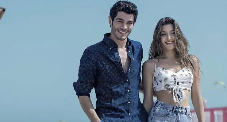 Chi è la più grande possibilità della serie İki Yabancı, che riunisce Hande Erçel e Burak Deniz nei ruoli principali?