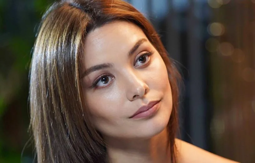 Puoi risolvere l’atmosfera guardando lo stile di Hazal Filiz Küçükköse!
