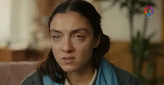 Gli spettatori si interrogano anche sul punto interrogativo nella mente di Merve Dizdar sulla serie Ömer