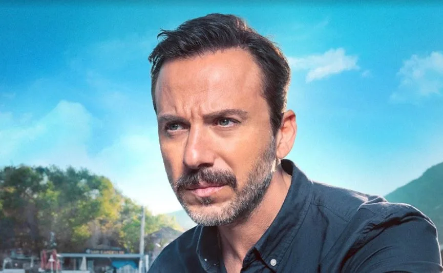 I fan di Serkan Altunorak sperimenteranno una prima volta nella serie Maviye Sürgün (Blue Cage)!