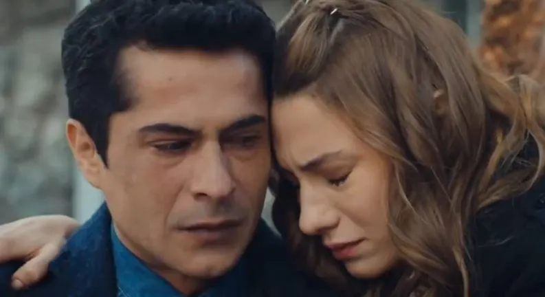 Non ci sono İsmail Hacıoğlu e Sümeyye Aydoğan, i Taçsız Prenses tornano con una storia completamente diversa!
