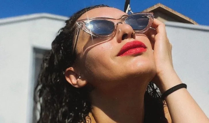Hande Doğandemir si è adattata alla modalità estiva!