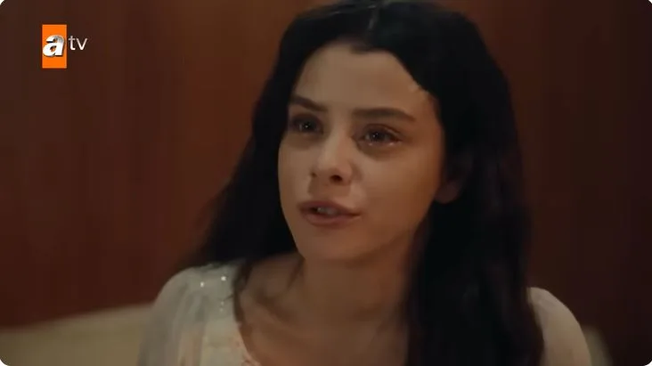 Non c’è più Gülayşe, ora c’è Lara Eyüboğlu! İlayda Alişan sarà il nome affascinante di Ateş Kuşları nella nuova stagione!