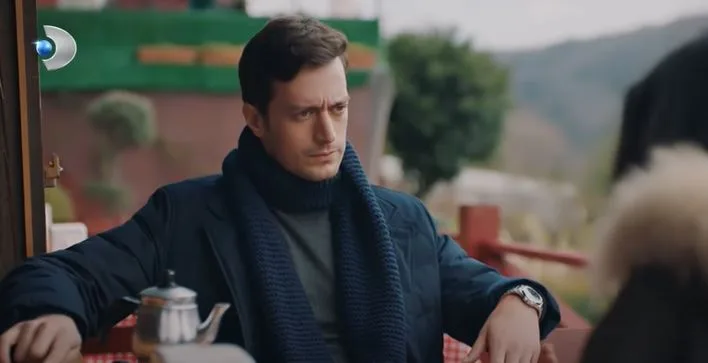 Feyyaz Şerifoğlu è in un periodo di purificazione dalla serie Camdaki Kız!