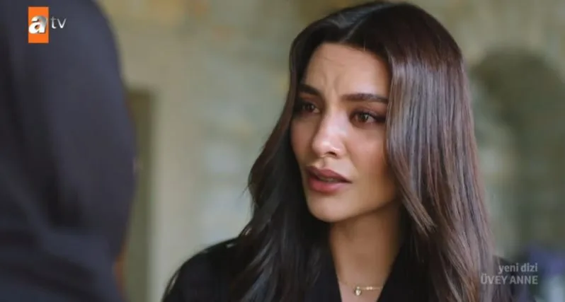 Dalla serie TV Kara Sevda, il problema della serie di Hazal Filiz Küçükköse non finisce!