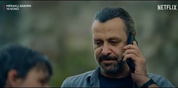 I fan di Nejat İşler aspettano ancora una volta con impazienza il film Meraklı Adamın 10 Günü