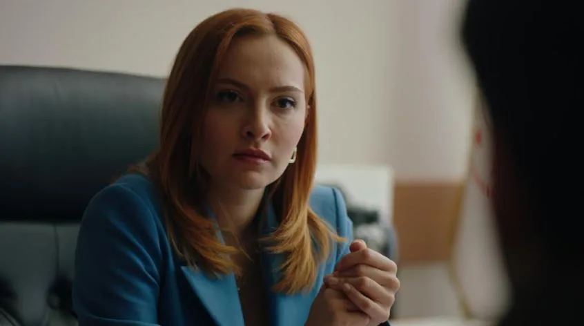 Başak Gümülcinelioğlu ha sperimentato personalmente quanto la serie Yargı abbia influenzato le persone in diversi paesi!