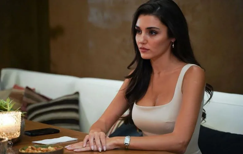 Hande Erçel avrà un impatto maggiore del previsto con il suo ruolo di donna forte!