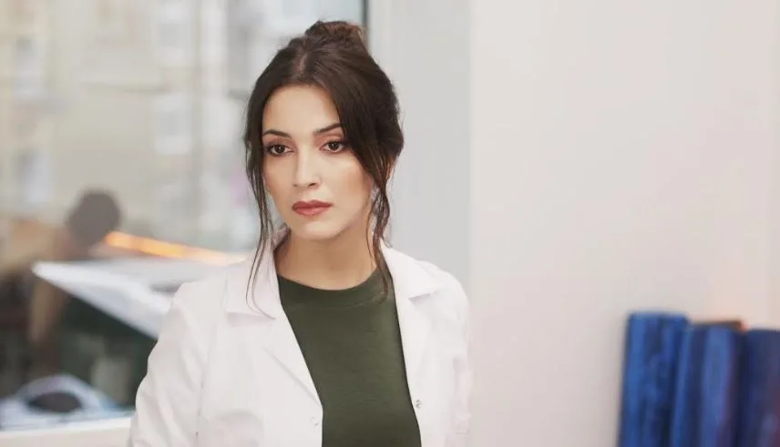 Con Cemre Gümeli, la serie Yalı Çapkını è diventata un progetto ancora più efficace!