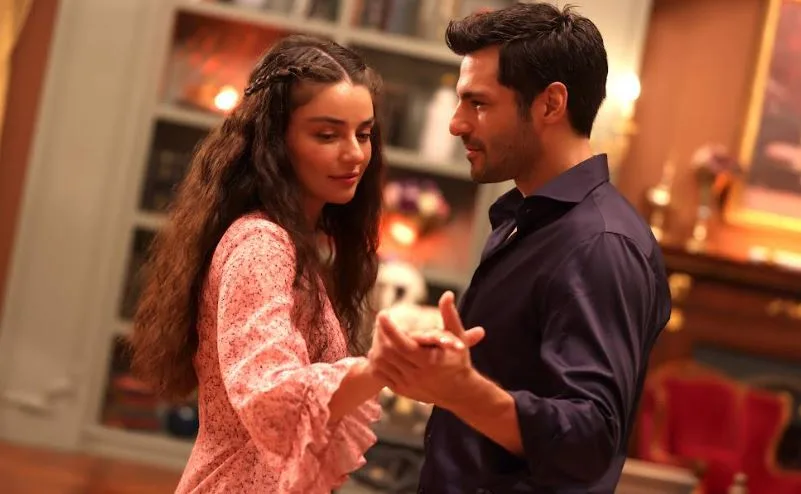 Serkan Çayoğlu e Ayça Ayşin Turan sono stati un’ottima scelta da protagonista!
