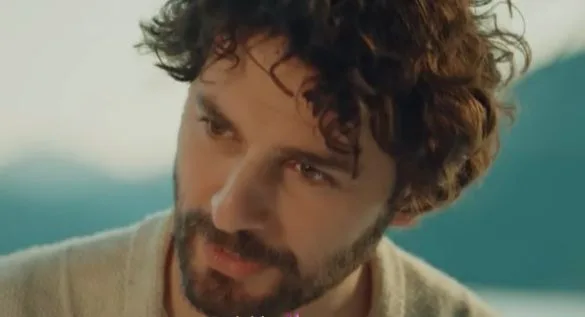 Birkan Sokullu è alla ricerca di personaggi diversi, lo fa apposta!