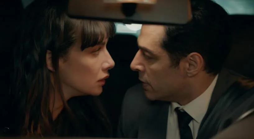 I fan di Birce Akalay e Mert Fırat aspettano con impazienza la serie TV Bir Derdim Var, che inizierà giovedì