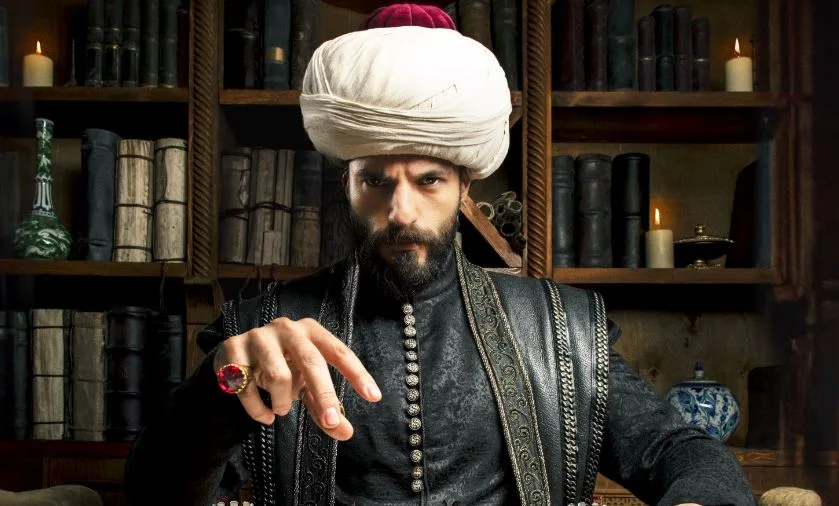 I fan di Serkan Çayoğlu aspettano con entusiasmo, Fatih Sultan Mehmed sta scuotendo il mondo!