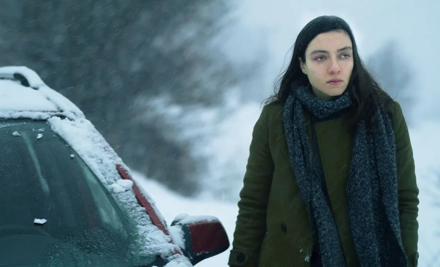 Una prestazione abbagliante di Merve Dizdar, proprio come nella serie Ömer!