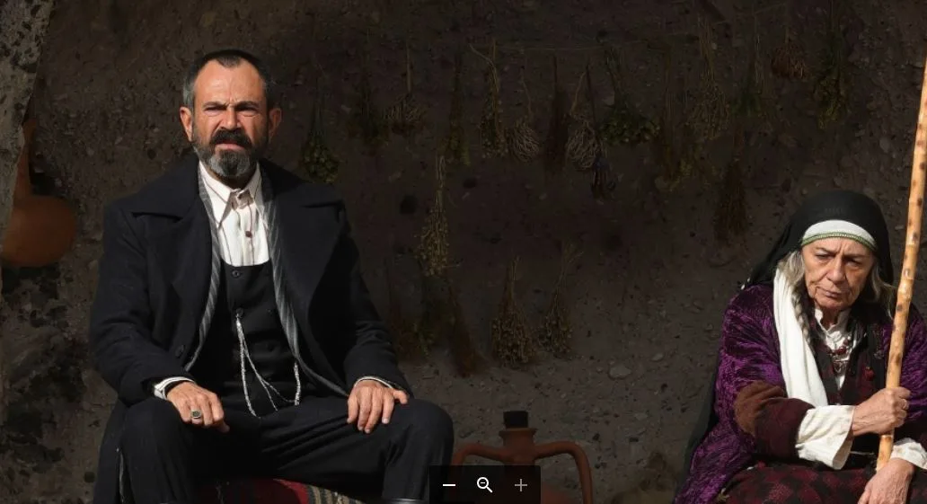 Olgun Şimşek torna sugli schermi con una serie molto potente!
