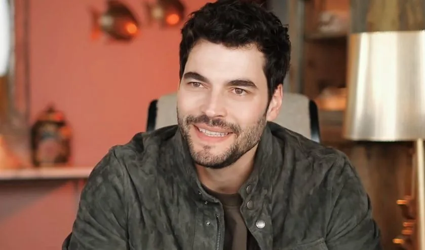I fan di Akın Akınözü sono felici, ma i risultati della serie Yaban Çiçekleri sono sbalorditivi!