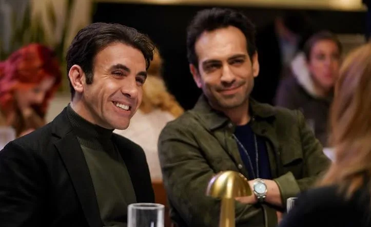 La prestazione di Demet Evgar e Mehmet Yılmaz Ak è fantastica, la serie Bahar non lascia la vetta delle classifiche!
