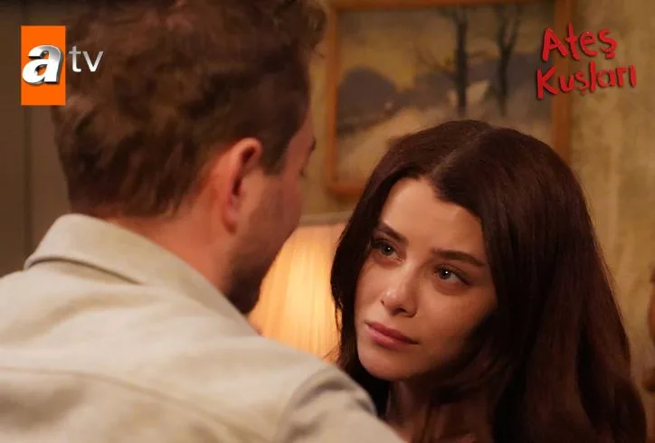 Un raggio di speranza brilla per Gülayşe e Barbaros nel 51esimo nuovo episodio della serie Ateş Kuşları!