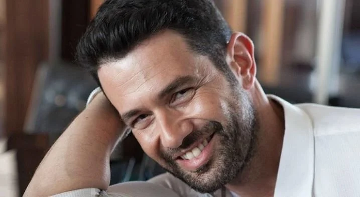 Chi è Keremcem Dürük? Dove è nato – Qual è la sua altezza – Quanti anni ha – I suoi programmi televisivi – La sua famiglia