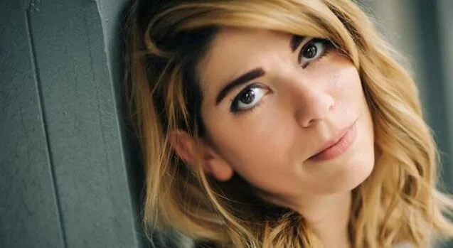 Ceren Moray: Chi è? Dove è nata? Altezza, età, serie TV, famiglia