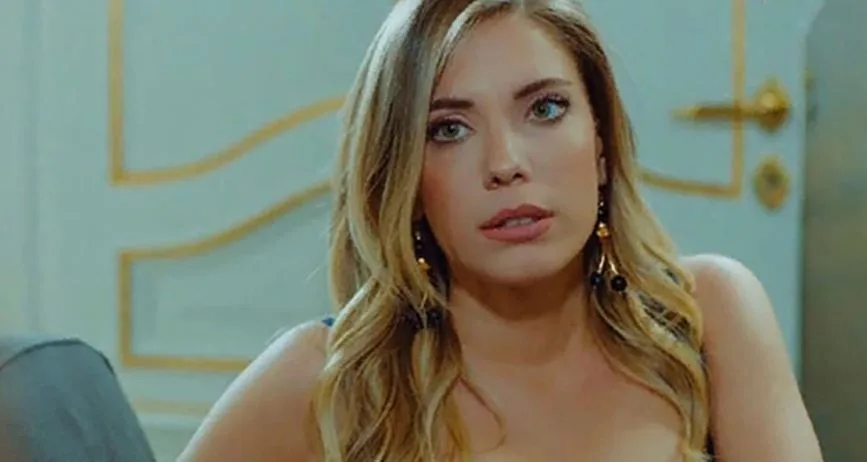 Eda Ece: Chi è? Dove è nata – Altezza – Età – Serie TV – Famiglia