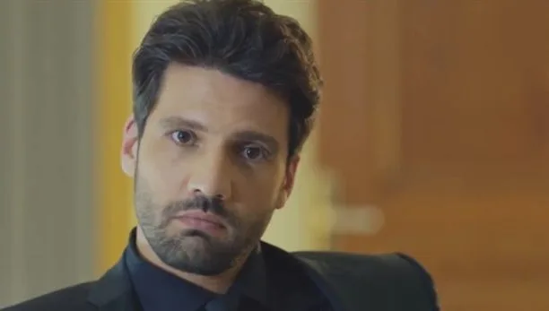 Kaan Urgancıoğlu: Chi è? Dove è nato – Altezza – Età – Serie TV – Famiglia
