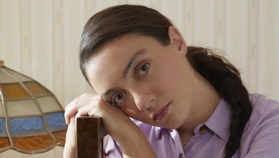 Merve Dizdar Chi è? Di dove è – Altezza – Età – Serie TV – Famiglia