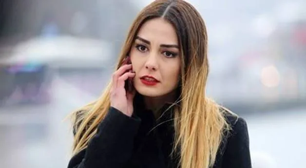 Özlem Yılmaz: Chi è? Origine – Altezza – Età – Serie TV – Famiglia