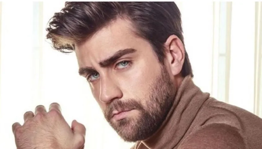 Chi è Çağlar Ertuğrul? Di dove è – Altezza – Età – Serie TV – Famiglia