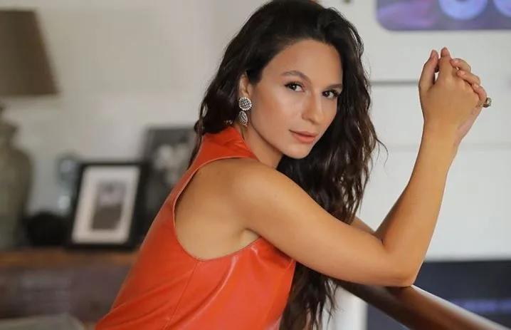 Selin Yeninci: Chi è? Origine – Altezza – Età – Serie TV – Famiglia