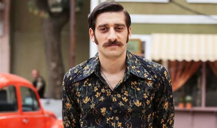 Bora Akkaş Chi è? Dove è nato – Altezza – Età – Serie TV – Famiglia