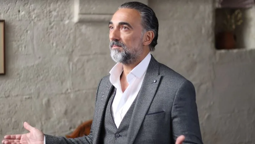 Selim Bayraktar: Chi è? Dove è nato? – Altezza – Età – Famiglia – Serie TV