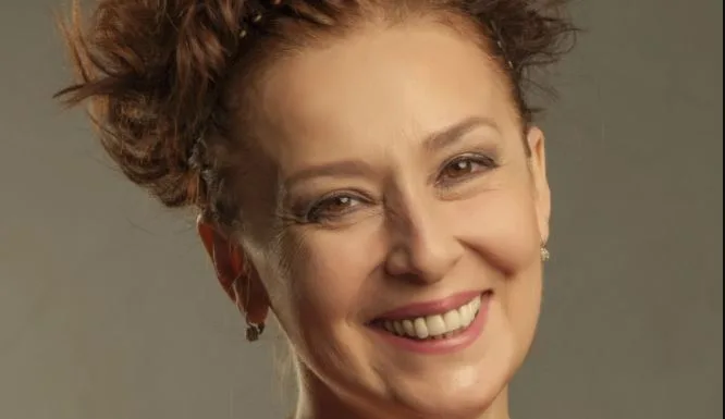 Chi è Laçin Ceylan? Di dove è – Altezza – Età – Serie TV – Famiglia