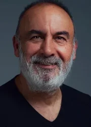 Yaşar Üzer