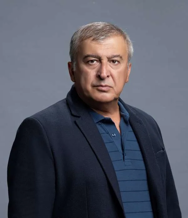 Hüseyin Avni Danyal